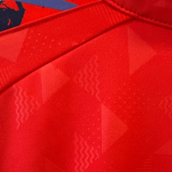 ✨Host pick✨Yonex Unisex Red and White Jacket - Picture 10 of 12